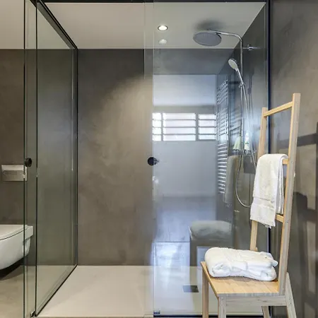 Luxury Loft 1br With Pool Apartman *