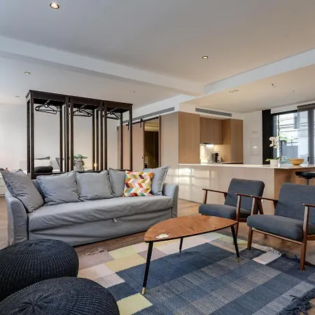Luxury Loft 1br With Pool Apartman